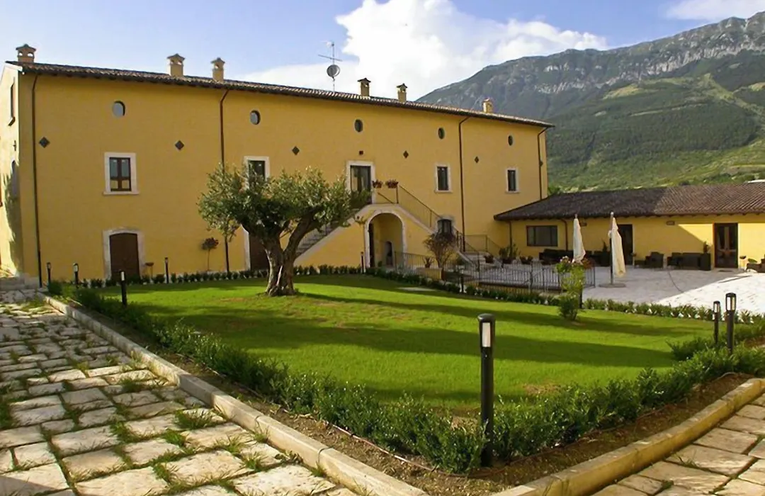 Villa Giovina-1